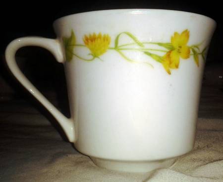 Marche Footed Cup