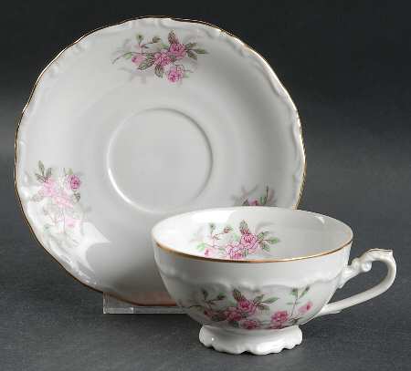 Violetta Footed Cup & Saucer Set