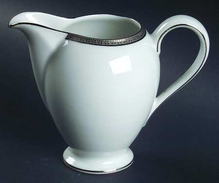 Charm Creamer