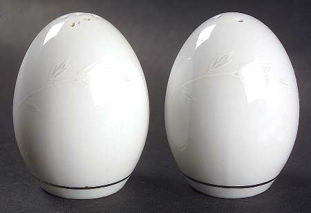 Eternal Rose Salt & Pepper Set