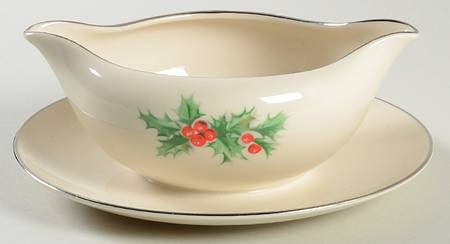 TRI2 Gravy Boat with Attached Underplate
