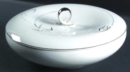 Capistrano Round Covered Vegetable