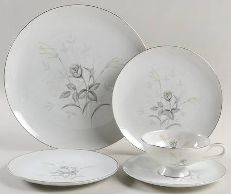 Rhapsody 5 Piece Place Setting