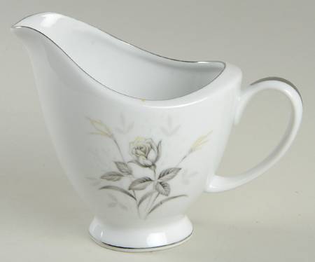 Rhapsody Creamer