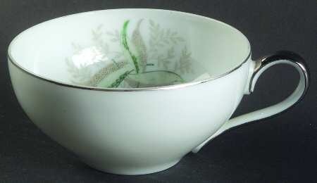 Tripod Flat Cup