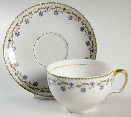 5865-5855 Oversized Cup & Saucer Set