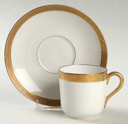 5947 Flat Demitasse Cup & Saucer Set by Tressemanes & Vogt