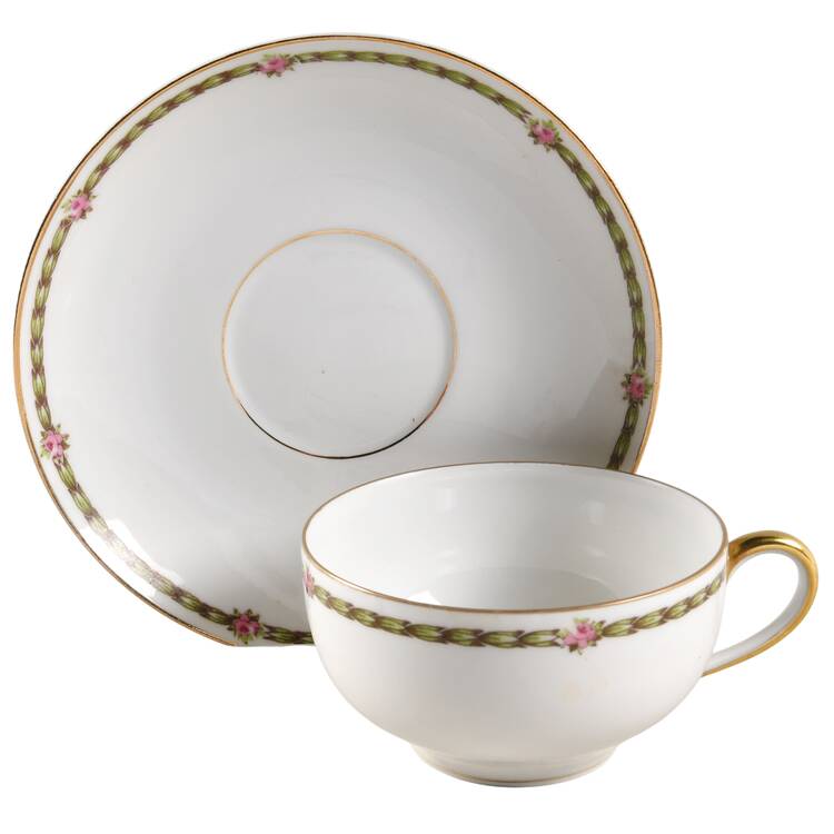 6439-6836 Flat Cup & Saucer Set by Tressemanes & Vogt
