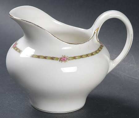 6439-6836 Creamer