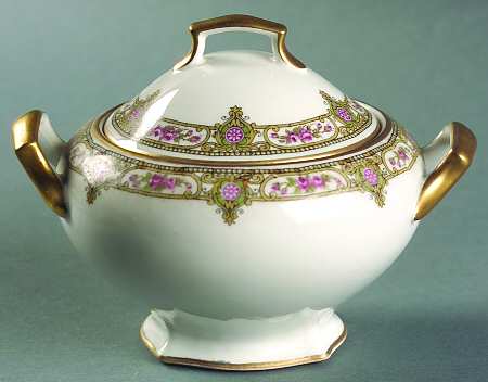 6892 Sugar Bowl & Lid