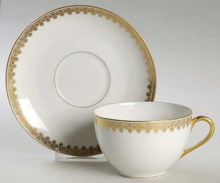 8414 (Scallop) Flat Cup & Saucer Set
