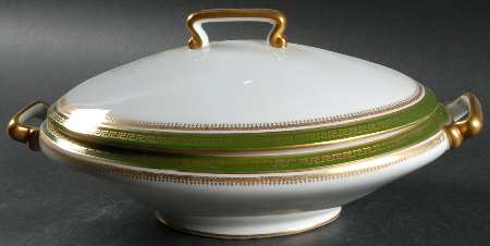 868 Oval Covered Vegetable