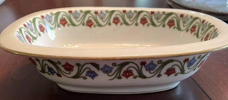 9110 9" Oval Vegetable Bowl