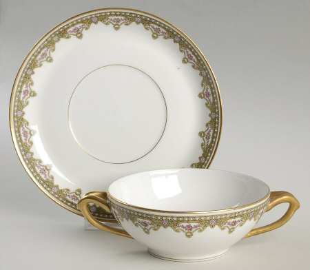 The Lille Flat Cream Soup Bowl & Saucer Set