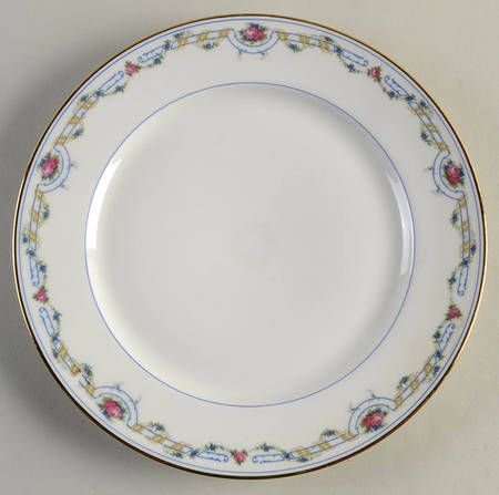 7660 Luncheon Plate
