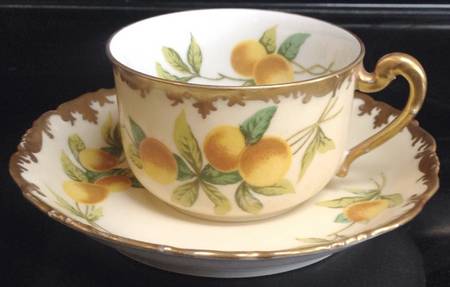 TRV46 Flat Cup & Saucer Set