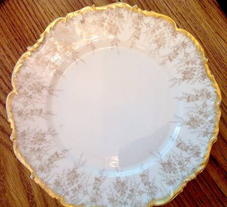 TRV73 Salad Plate