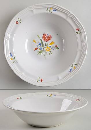 Anne Marie 9" Round Vegetable Bowl