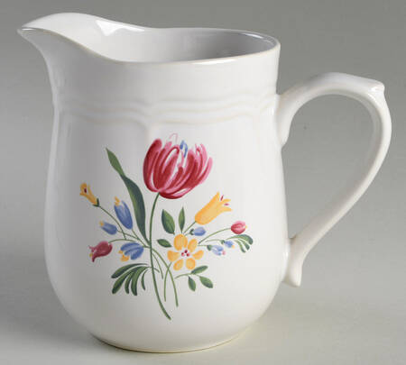 Anne Marie 40 Oz Pitcher