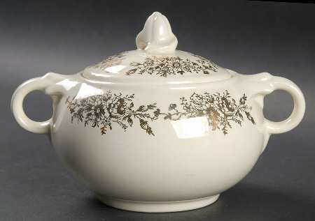 1111 1-2 Sugar Bowl & Lid