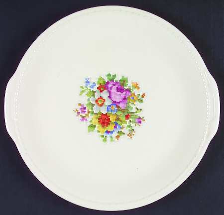 1212 1-2 Handled Cake Plate