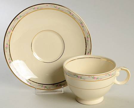 1799 Footed Cup & Saucer Set