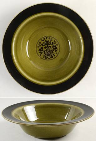 Capistrano 9" Round Vegetable Bowl