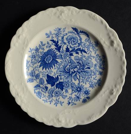 Center Bouquet Blue (Fairway Shape) Bread & Butter Plate