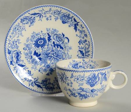 Center Bouquet Blue (Laurel Empire Shape) Footed Cup & Saucer Set