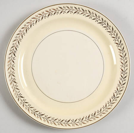 Daphne Luncheon Plate