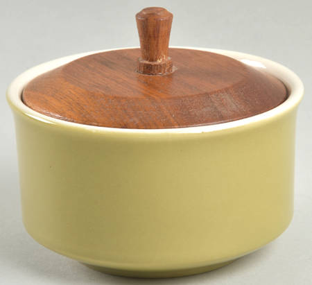 Daisy Wreath Green Sugar Bowl & Lid