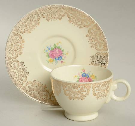 Diana (No Trim) Footed Cup & Saucer Set