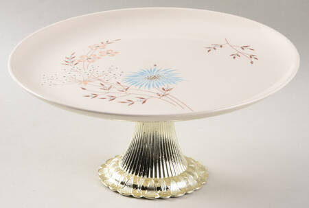 Echo Dell Cake Stand with 4"-5" Metal Pedestal  Hc