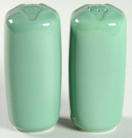 Lady Helen Salt & Pepper Set