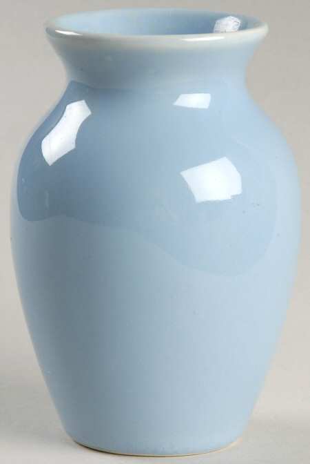 Luray Pastels Windsor Blue Urn Bud Vase
