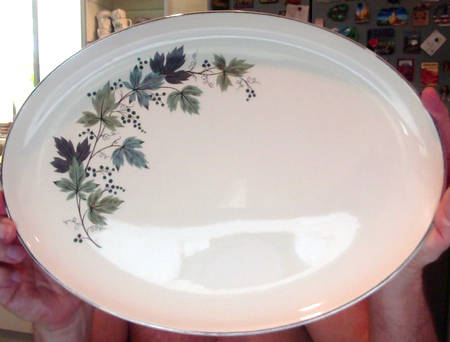 Melody Lane 13" Oval Serving Platter