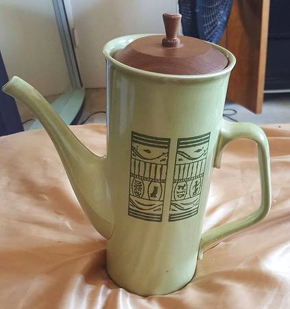 Oasis Green Coffee Pot & Lid