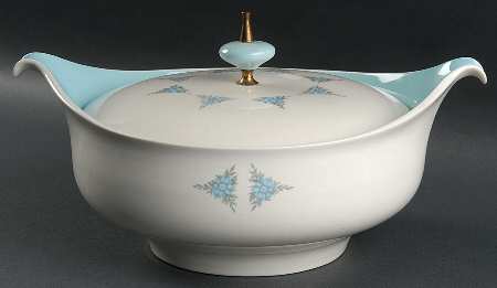 Rhapsody Round Covered Vegetable