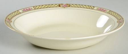 Rose Lattice Rim Soup Bowl