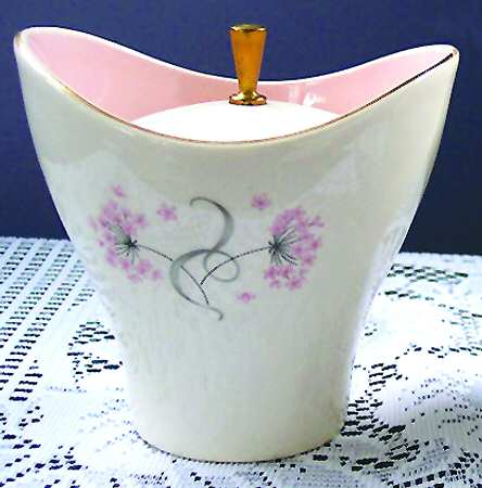 TST104 Sugar Bowl & Lid