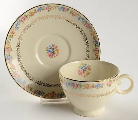 1932 Footed Cup & Saucer Set