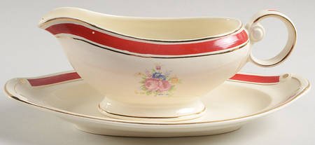 1599 Gravy Boat & Underplate