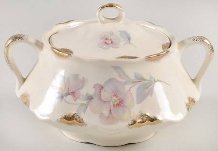 1712 Sugar Bowl & Lid
