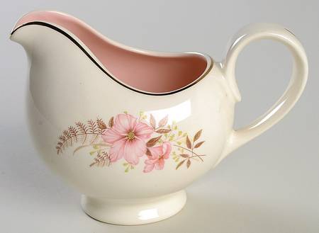 TST163 Creamer