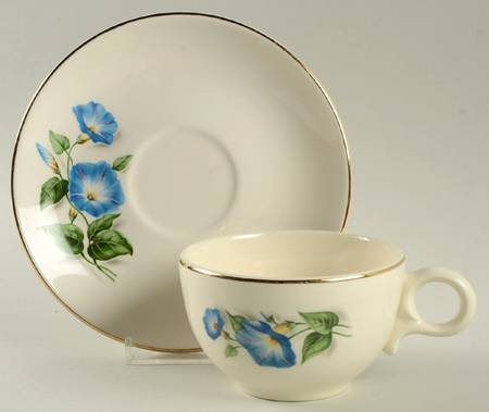 TST165 Flat Cup & Saucer Set