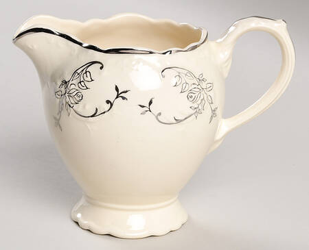 1115 Creamer