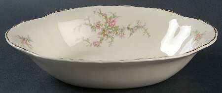 1653 9" Oval Vegetable Bowl