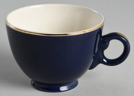 TST2 Footed Cup