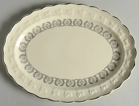 TST236 11" Oval Serving Platter