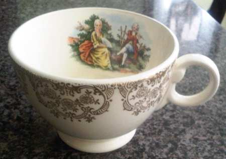 Antoinette Footed Cup